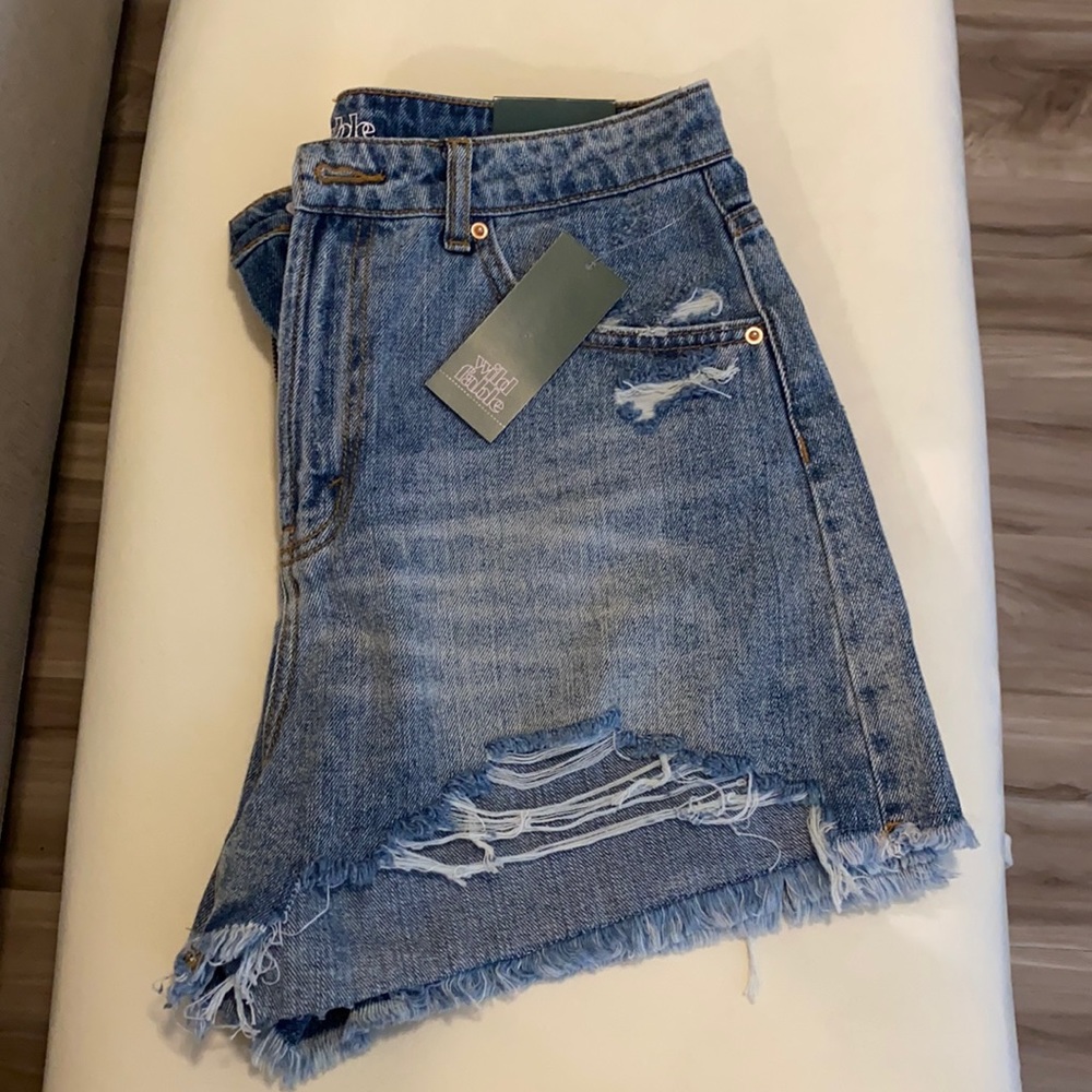 NWT Wild Fable High Rise Shorts - Size 10